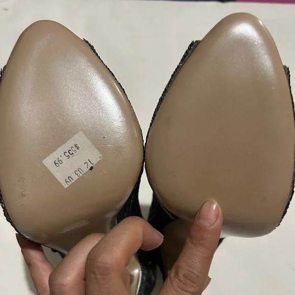 Valentino garavani sequin peep to pumps - Picture 13 of 16